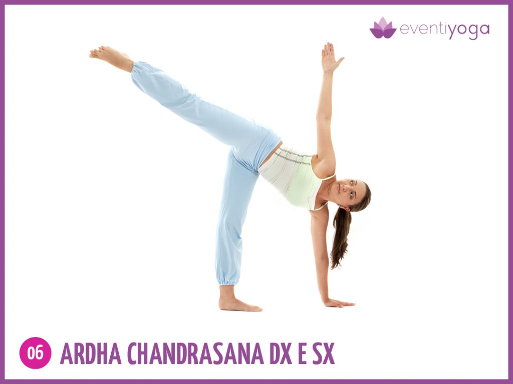 ardha chandrasana contro mal di schiena 