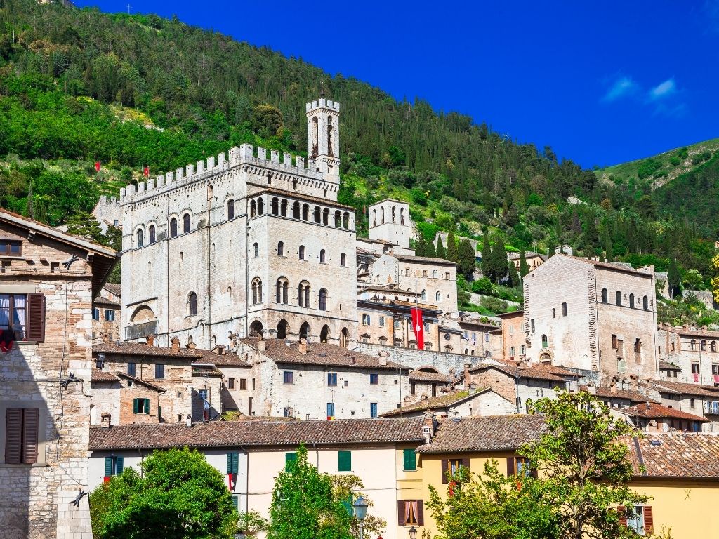 Vacanze Yoga in Umbria - Gubbio
