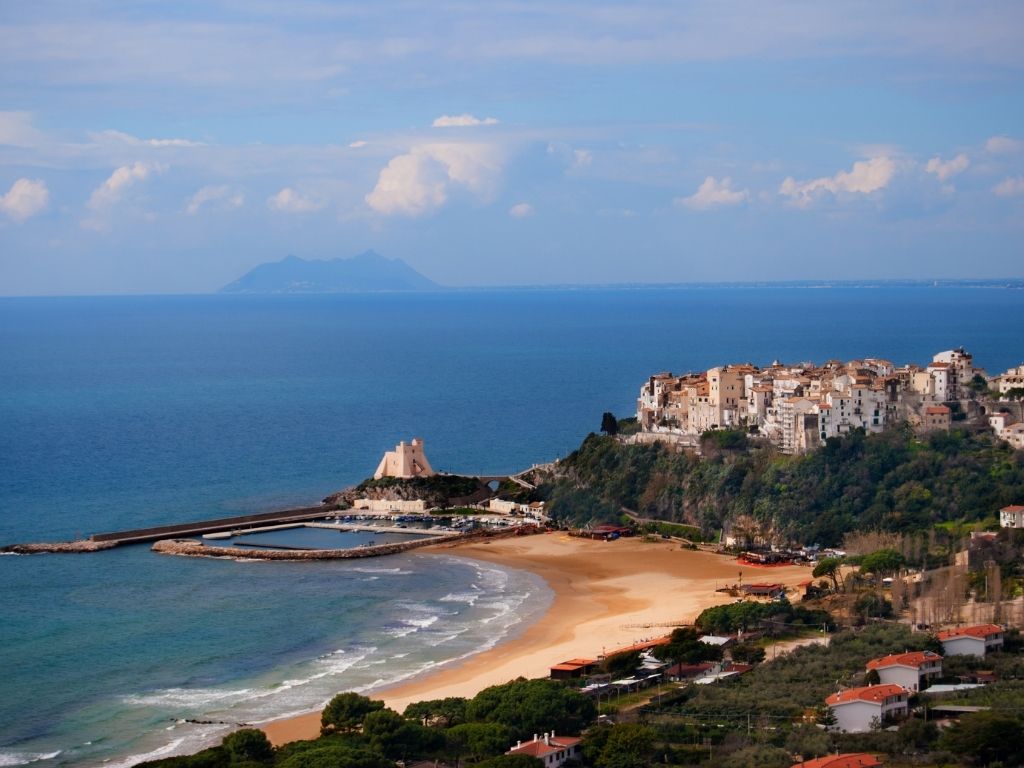 Vacanze Yoga in Lazio - Sperlonga